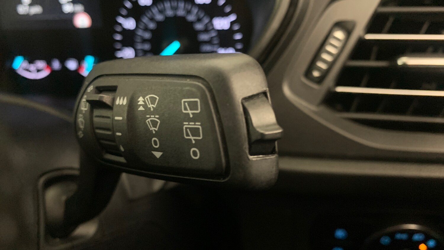 Used Ford Focus 2023 for sale - 77511910: Photo 31