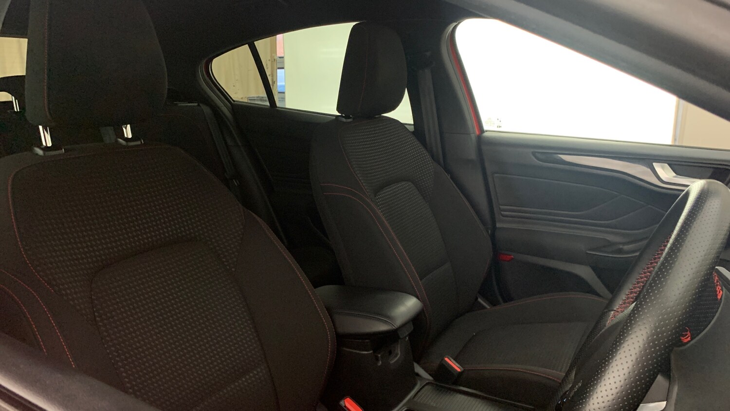 Used Ford Focus 2023 for sale - 77511910: Photo 40