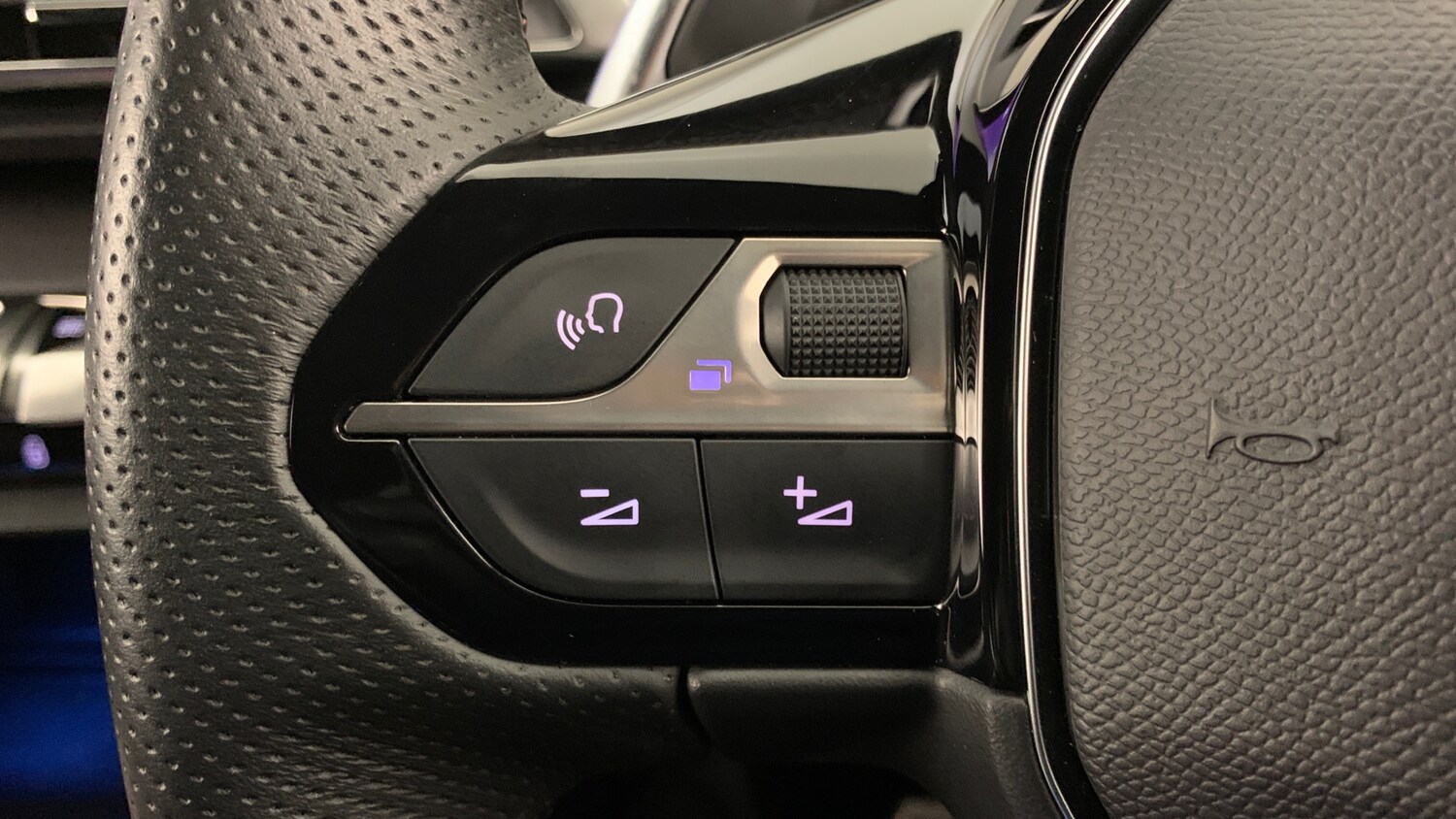 Used Peugeot 3008 2020 for sale - 78205959: Photo 18