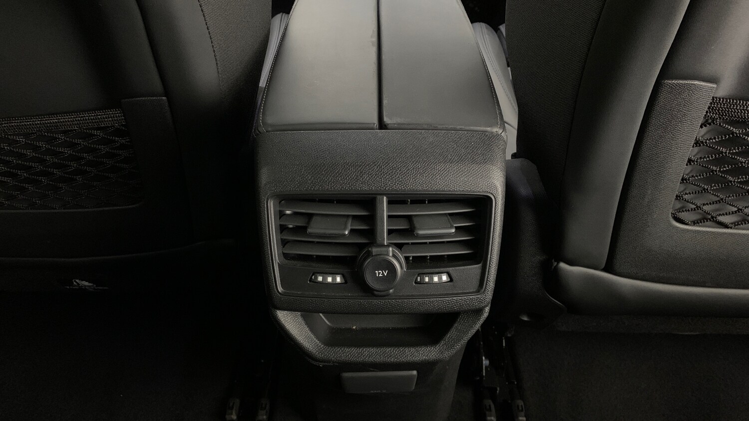 Used Peugeot 3008 2020 for sale - 78205959: Photo 29