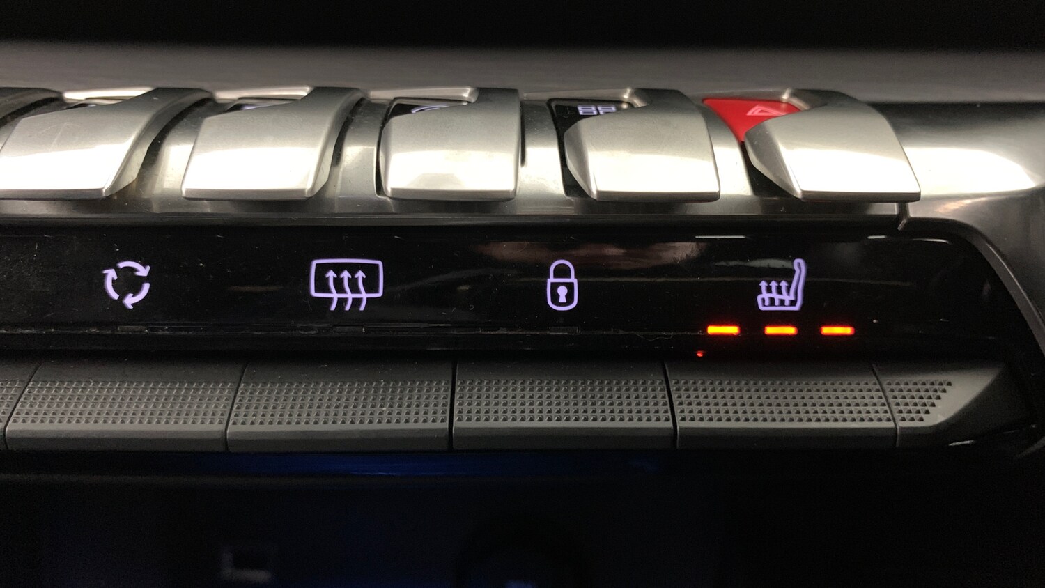 Used Peugeot 3008 2020 for sale - 78205959: Photo 54