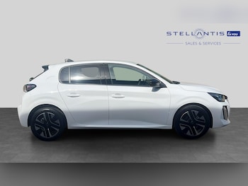 Used Peugeot 208 2025 for sale - 78760396: Photo