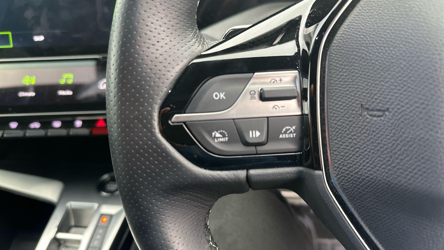 Used Peugeot 408 2024 for sale - 77412867: Photo 20