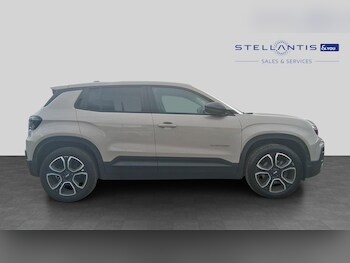 Used Jeep Avenger 2024 for sale - 79280629: Photo