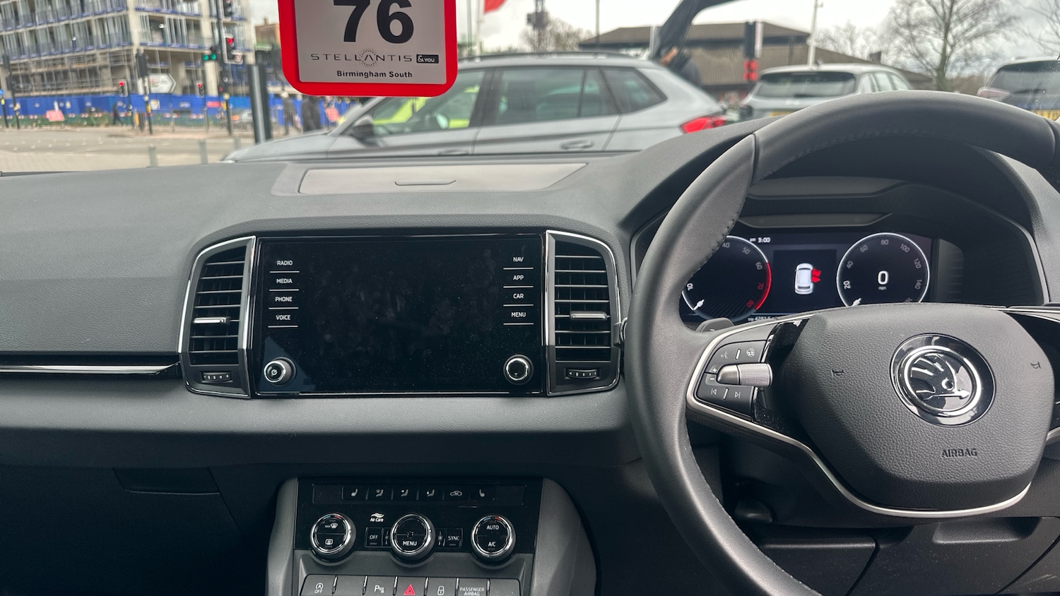 Used Skoda Karoq 2024 for sale - 77684939: Photo 10