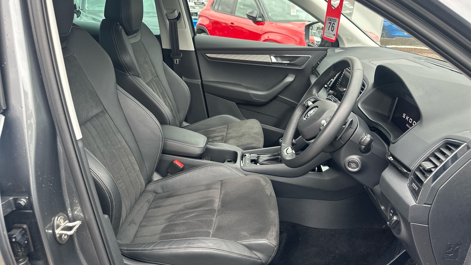 Used Skoda Karoq 2024 for sale - 77684939: Photo 11