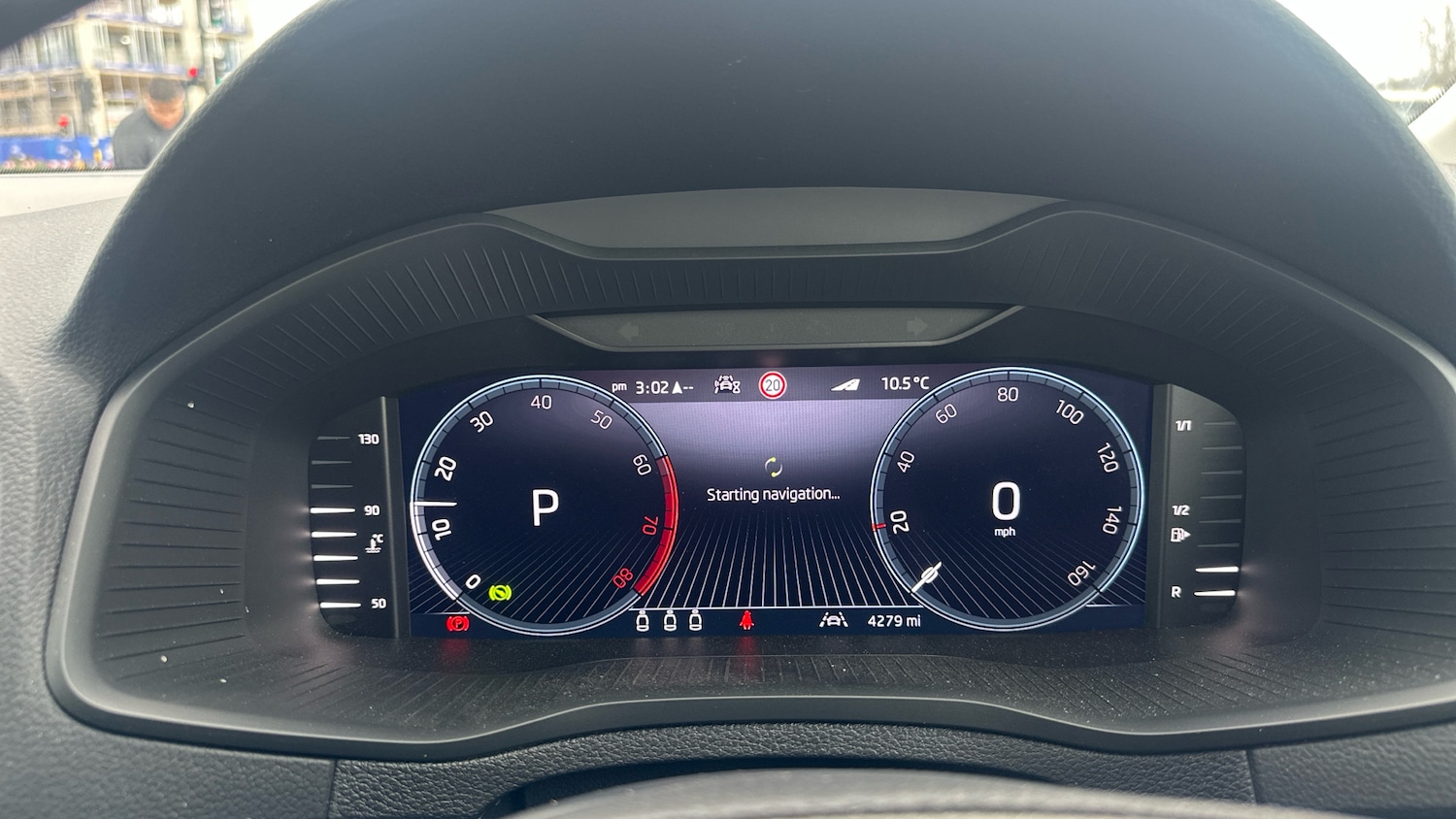 Used Skoda Karoq 2024 for sale - 77684939: Photo 13