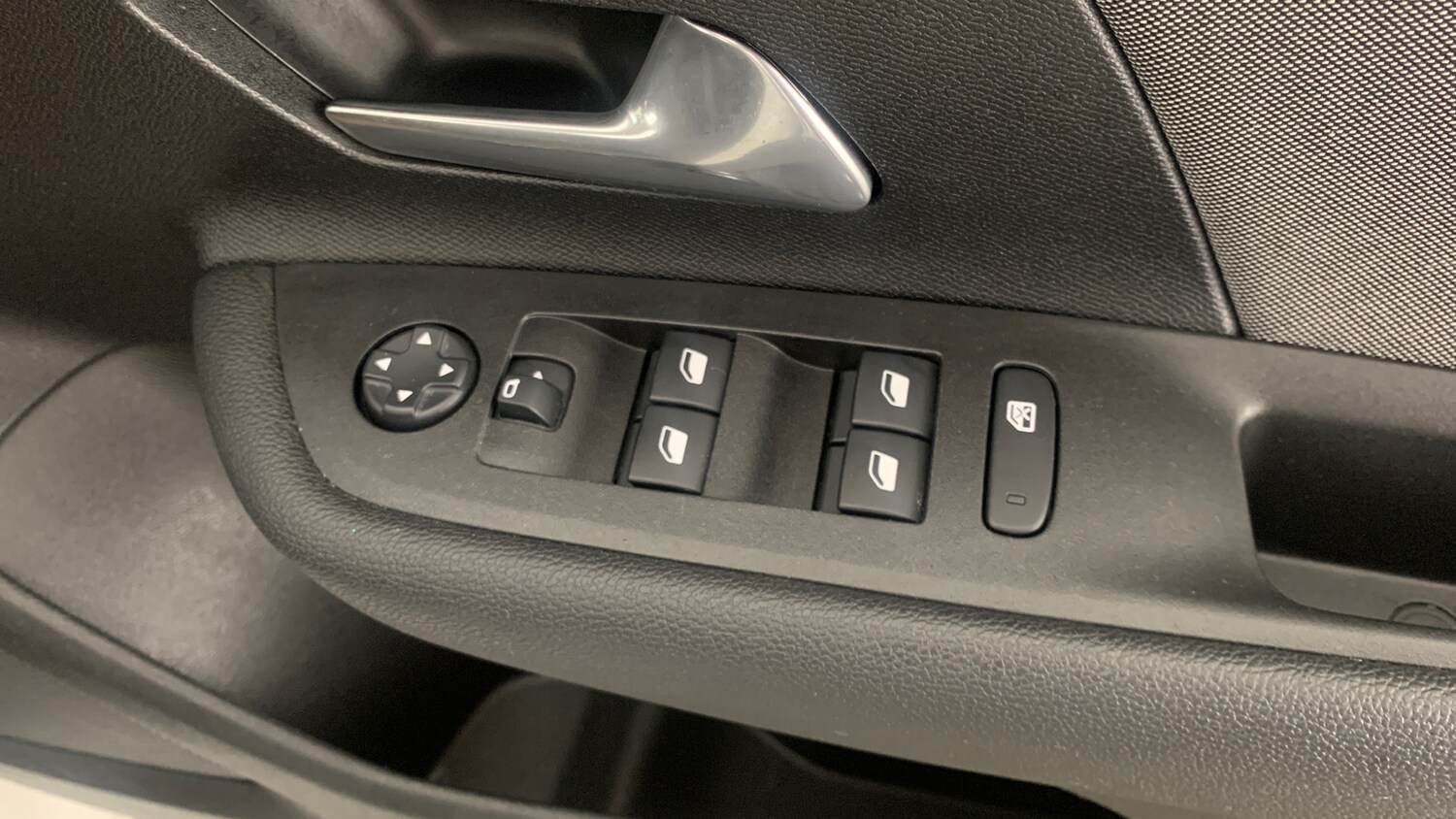 Used Vauxhall Mokka 2022 for sale - 77672493: Photo 49