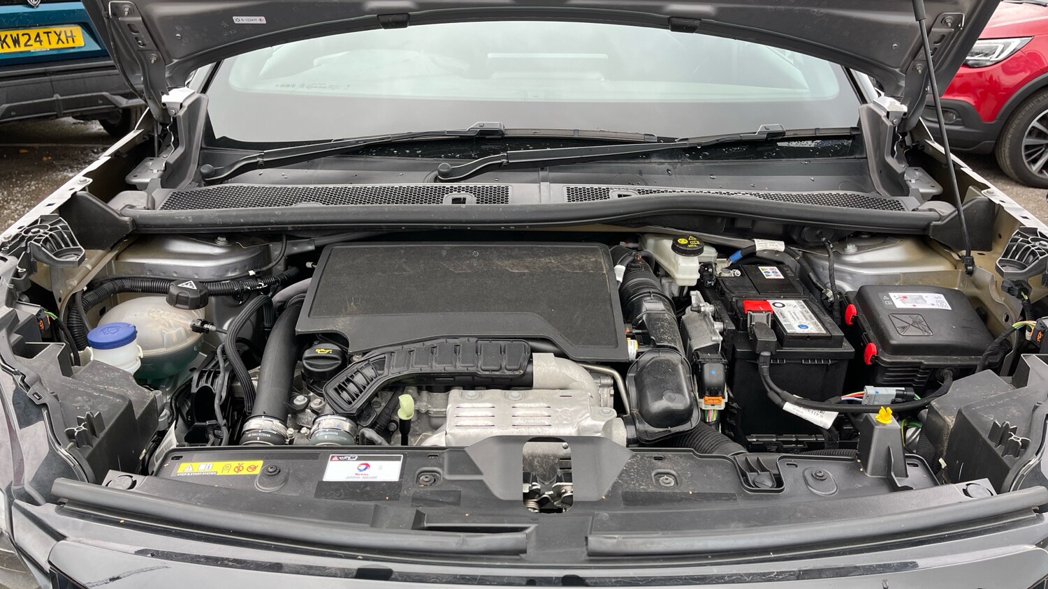 Used Peugeot 2008 2023 for sale - 76260949: Photo 18