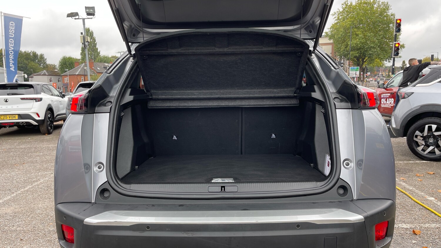 Used Peugeot 2008 2023 for sale - 76260949: Photo 19