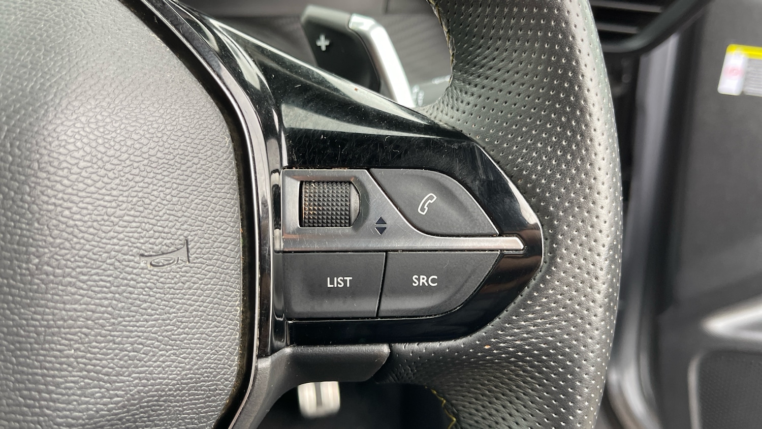 Used Peugeot 2008 2023 for sale - 76260949: Photo 24