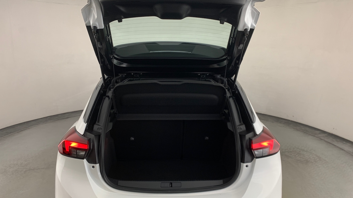 Used Vauxhall Corsa 2024 for sale - 76754118: Photo 5