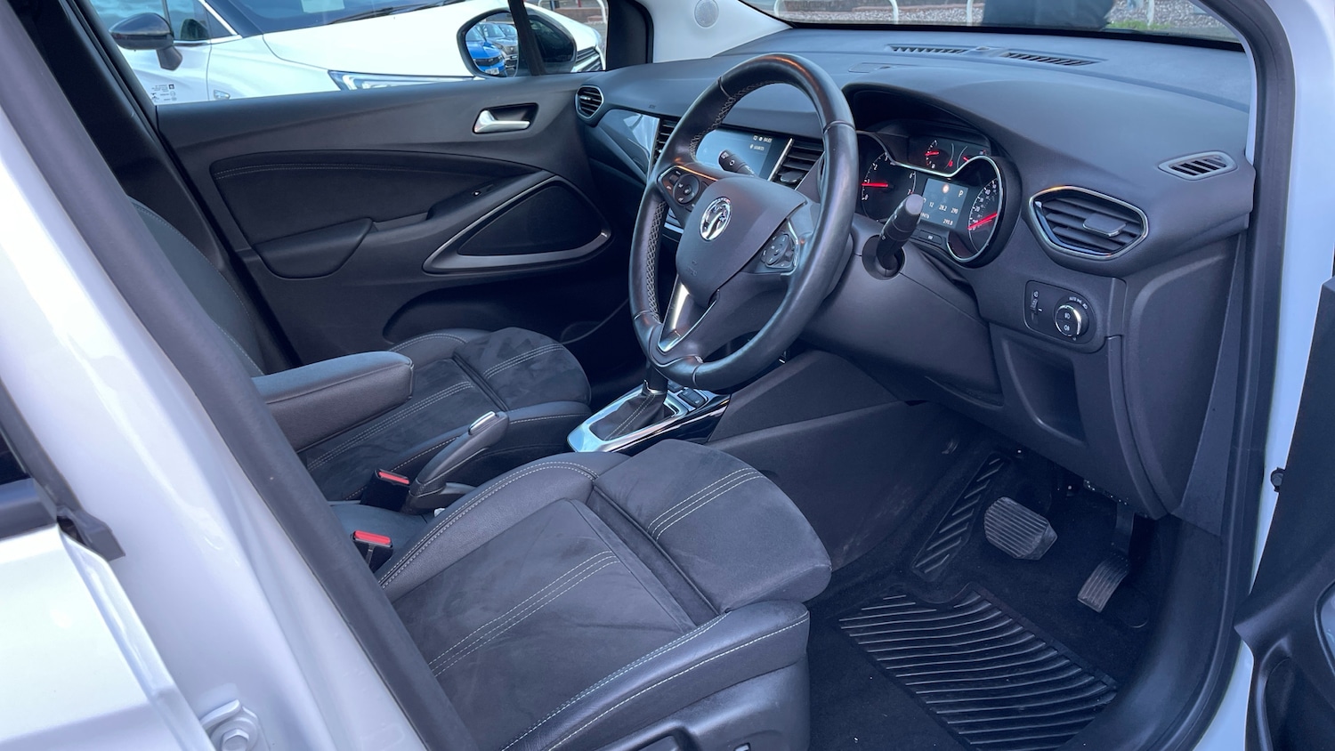 Used Vauxhall Crossland 2023 for sale - 76574242: Photo 11