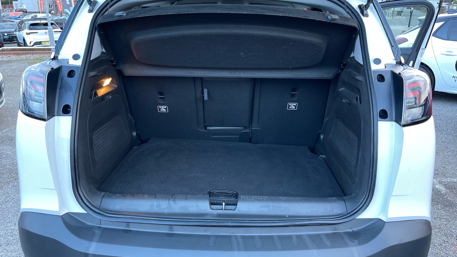 Used Vauxhall Crossland 2023 for sale - 76574242: Photo 19