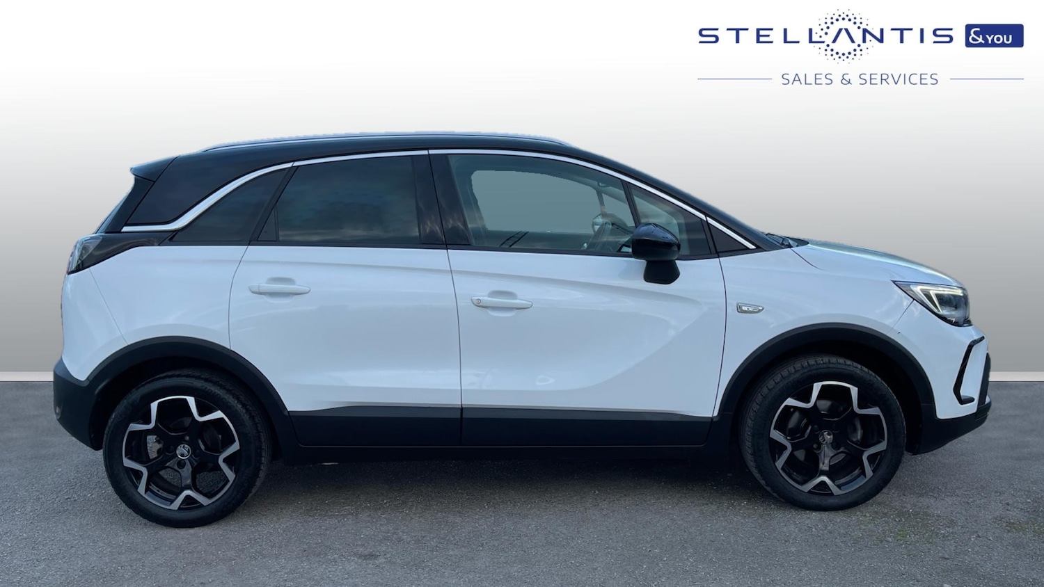 Used Vauxhall Crossland 2023 for sale - 76574242: Photo 2