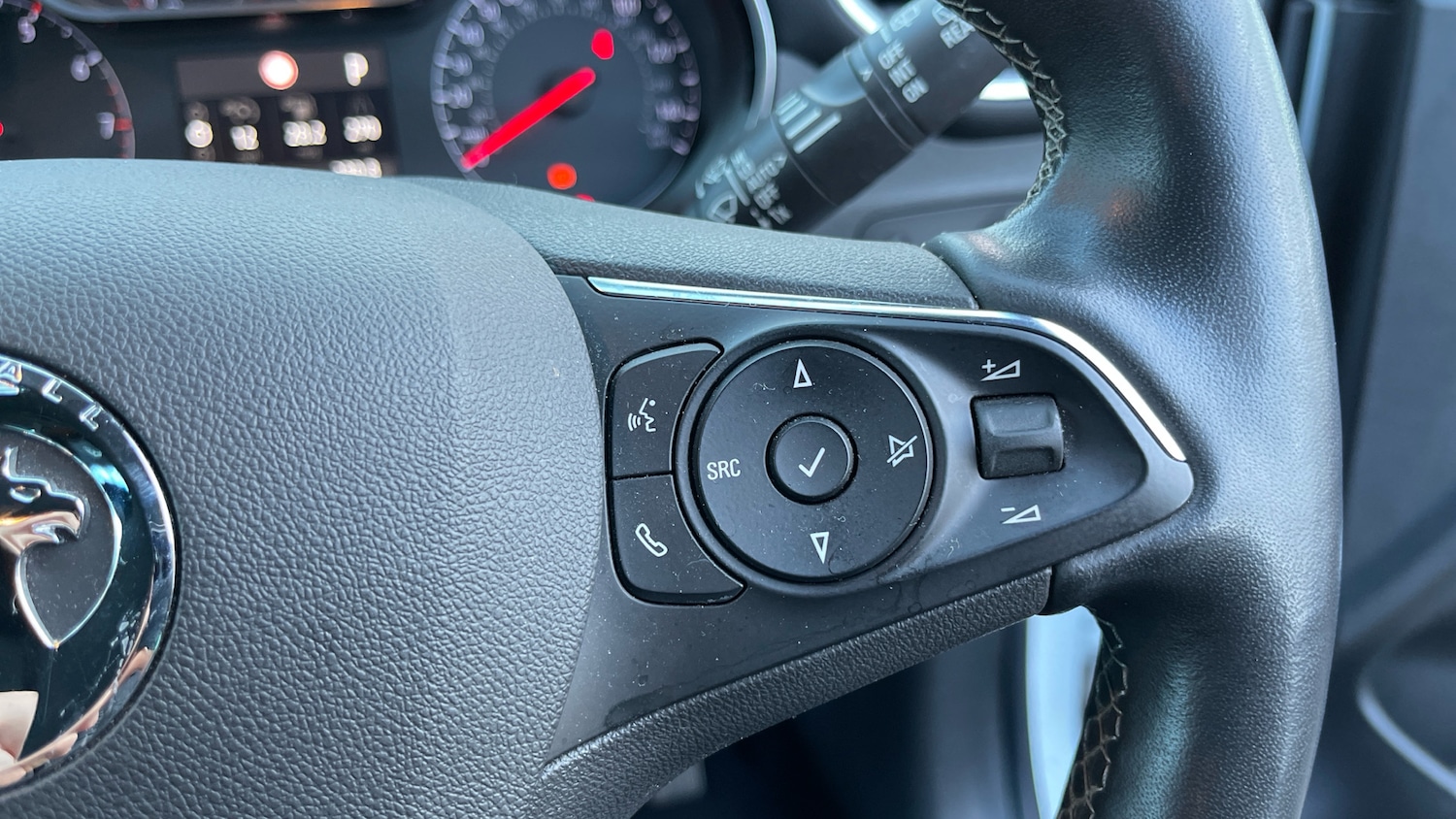 Used Vauxhall Crossland 2023 for sale - 76574242: Photo 24