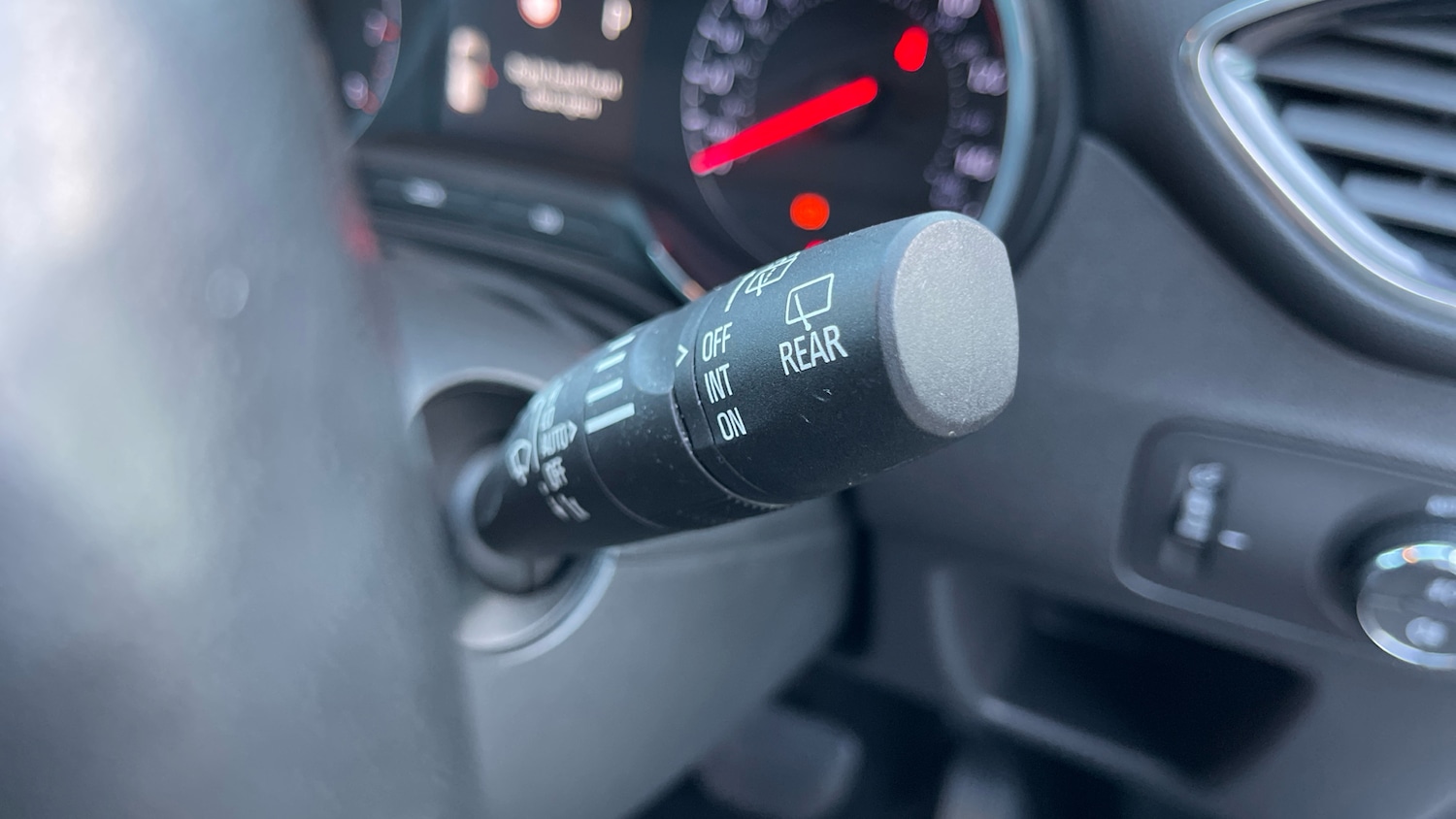 Used Vauxhall Crossland 2023 for sale - 76574242: Photo 28