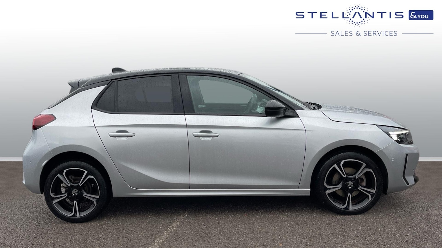 Used Vauxhall Corsa 2023 for sale - 77427075: Photo 2