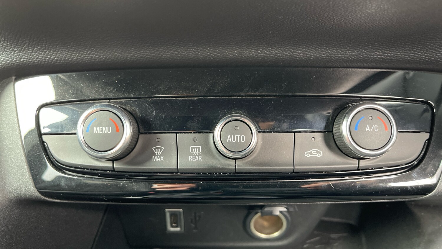 Used Vauxhall Corsa 2023 for sale - 77427075: Photo 31