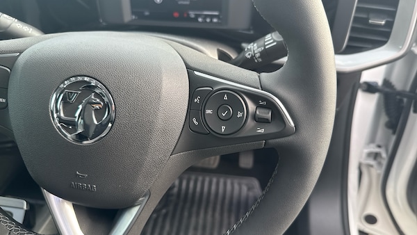 Used Vauxhall Mokka Electric 2025 for sale - 75302534: Photo 24