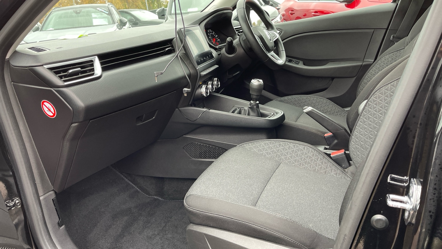 Used Renault Clio 2021 for sale - 76410180: Photo 12