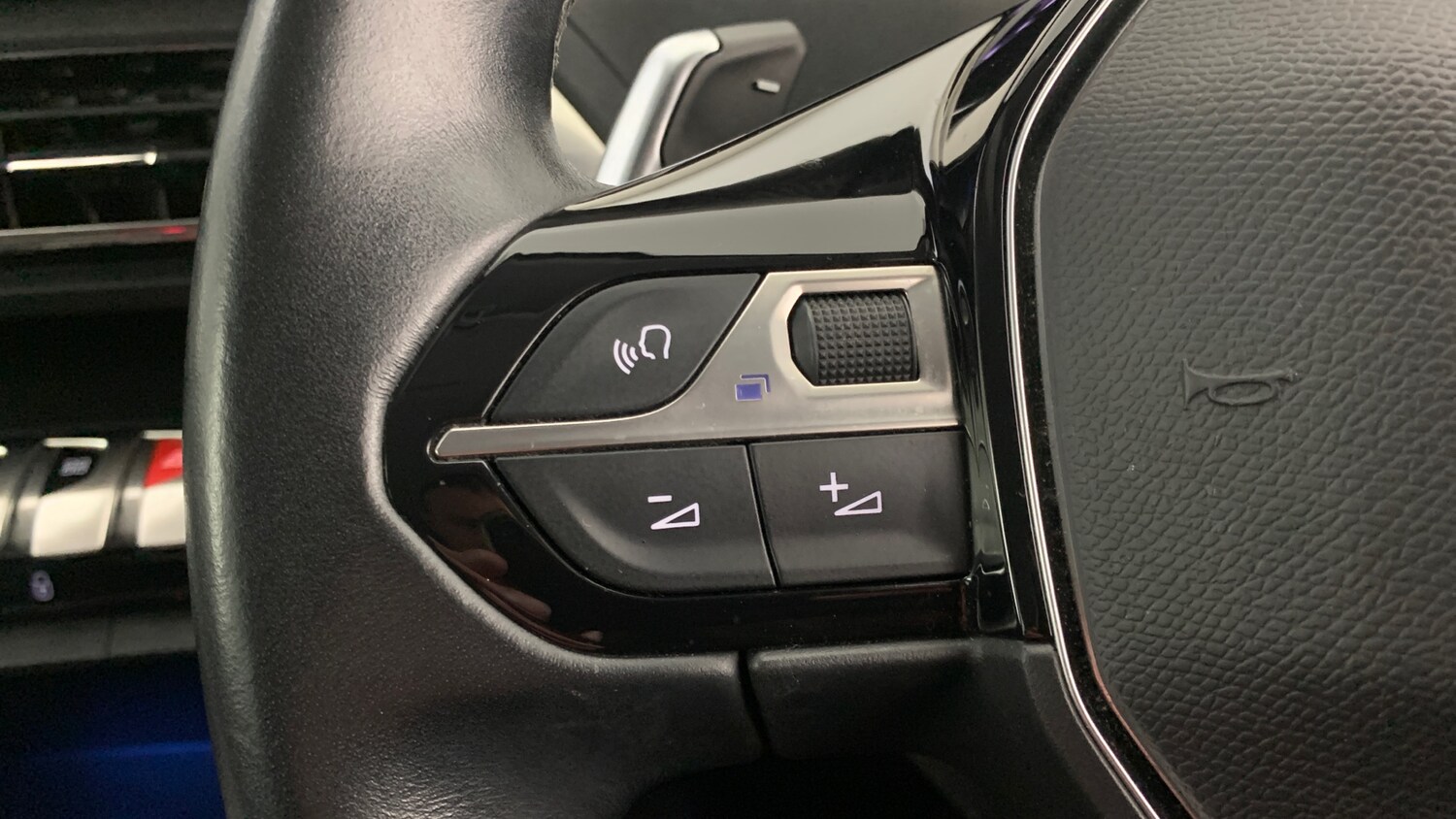 Used Peugeot 3008 2022 for sale - 77218063: Photo 19