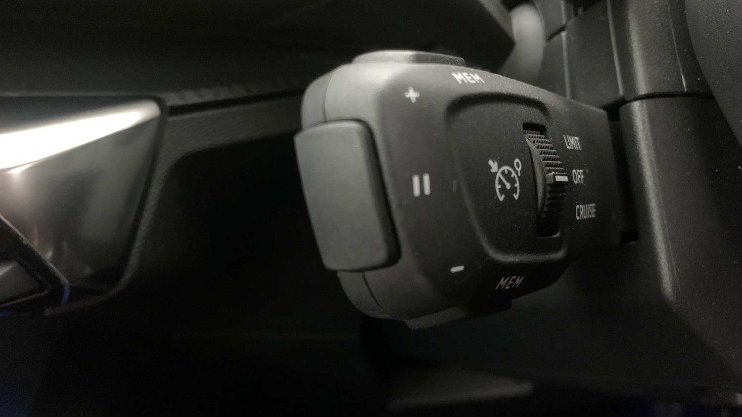 Used Peugeot 3008 2022 for sale - 77218063: Photo 37