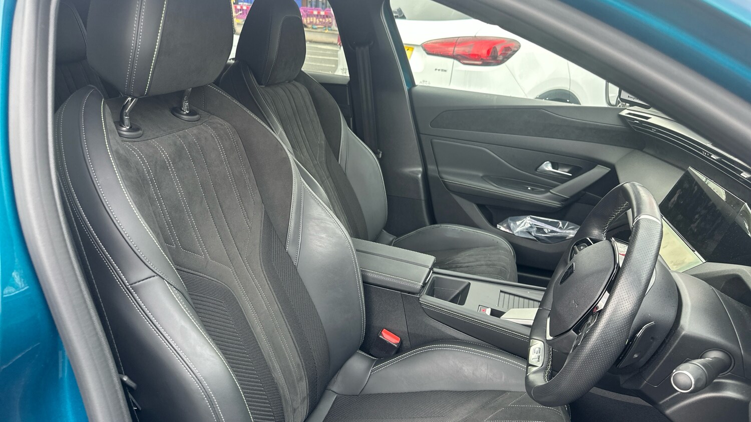 Used Peugeot 408 2024 for sale - 77497905: Photo 42