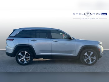 Used Jeep Grand Cherokee 2023 for sale - 77893513: Photo