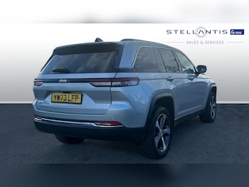 Used Jeep Grand Cherokee 2023 for sale - 77893513: Photo