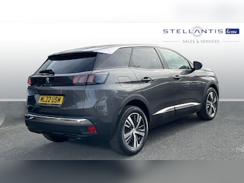 Used Peugeot 3008 2022 for sale - 76202094: Photo 3