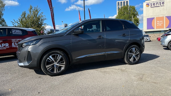Used Peugeot 3008 2022 for sale - 76202094: Photo 6