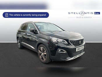 Used Peugeot 3008 2018 for sale - 76447006: Photo