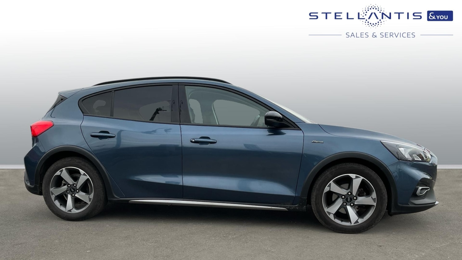 Used Ford Focus 2021 for sale - 78059000: Photo 2