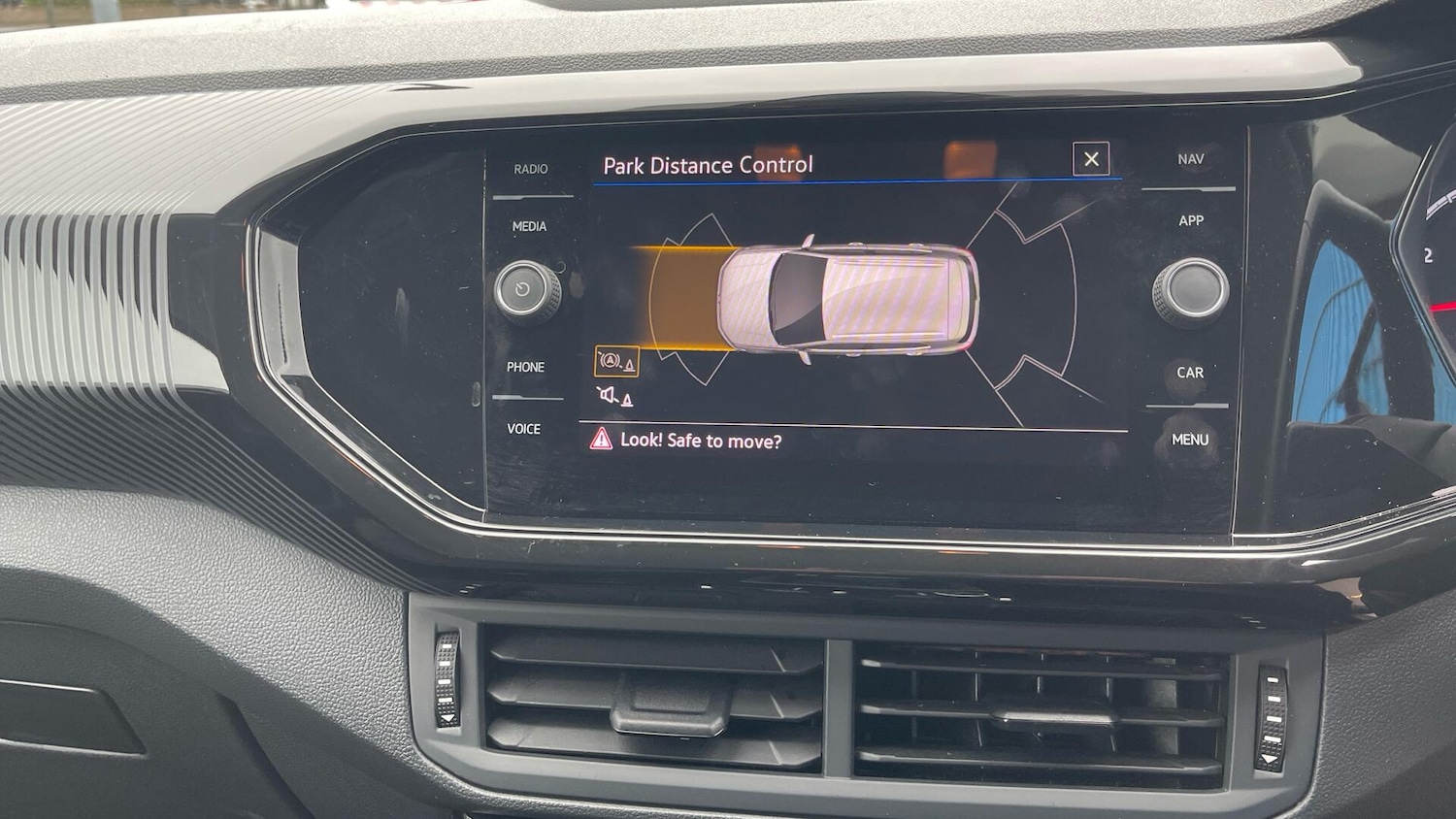 Used Volkswagen T-Cross 2022 for sale - 75966336: Photo 13