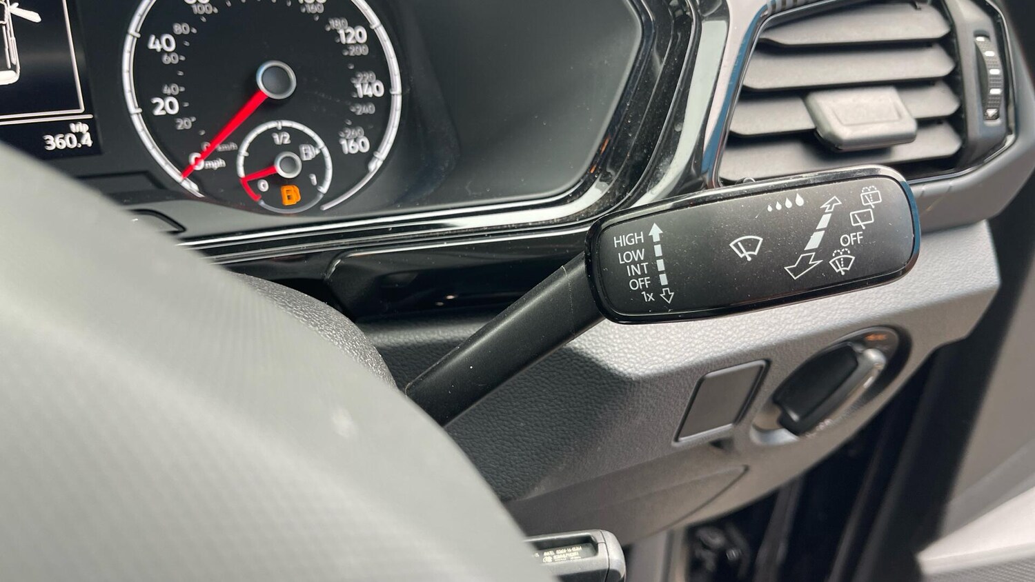 Used Volkswagen T-Cross 2022 for sale - 75966336: Photo 28