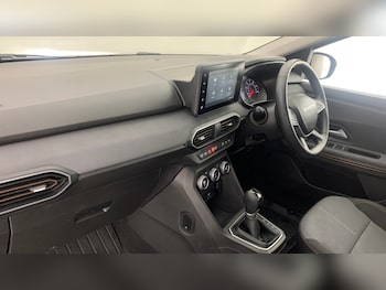 Used Dacia Sandero Stepway 2024 for sale - 75811701: Photo