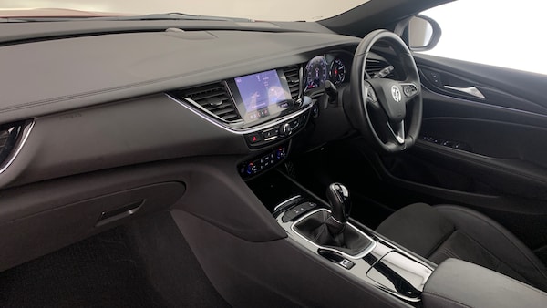 Used Vauxhall Insignia 2021 for sale - 75226828: Photo 2