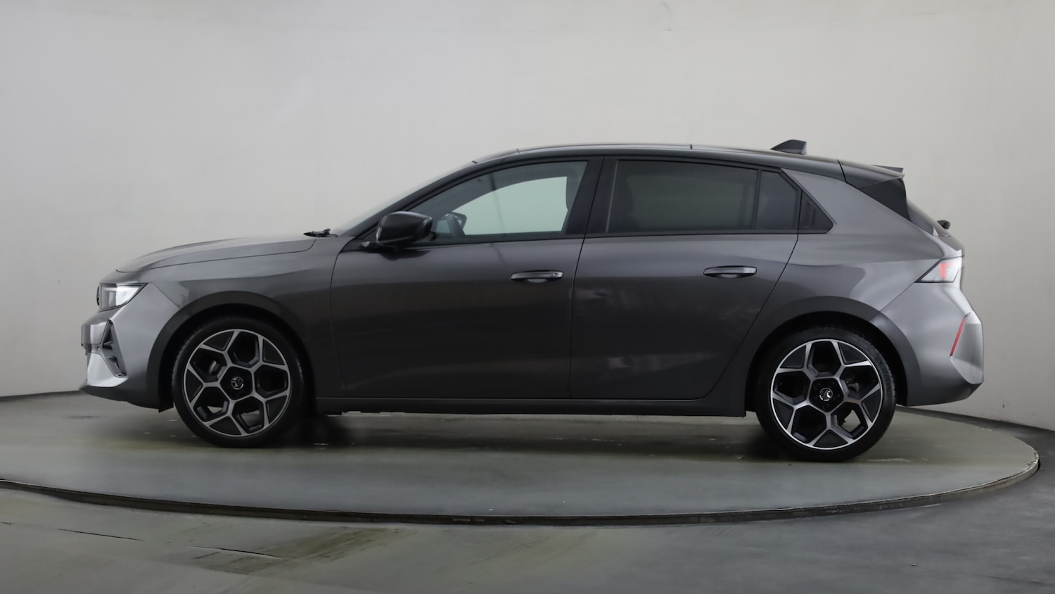 Used Vauxhall Astra 2024 for sale - 77092072: Photo 14