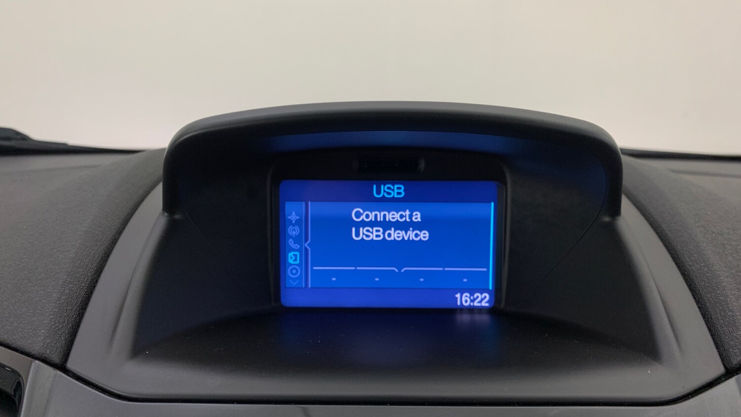 Used Ford Fiesta 2016 for sale - 78158080: Photo 33