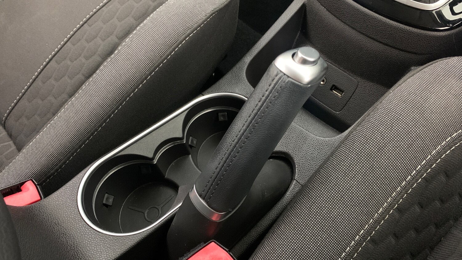 Used Ford Fiesta 2016 for sale - 78158080: Photo 36