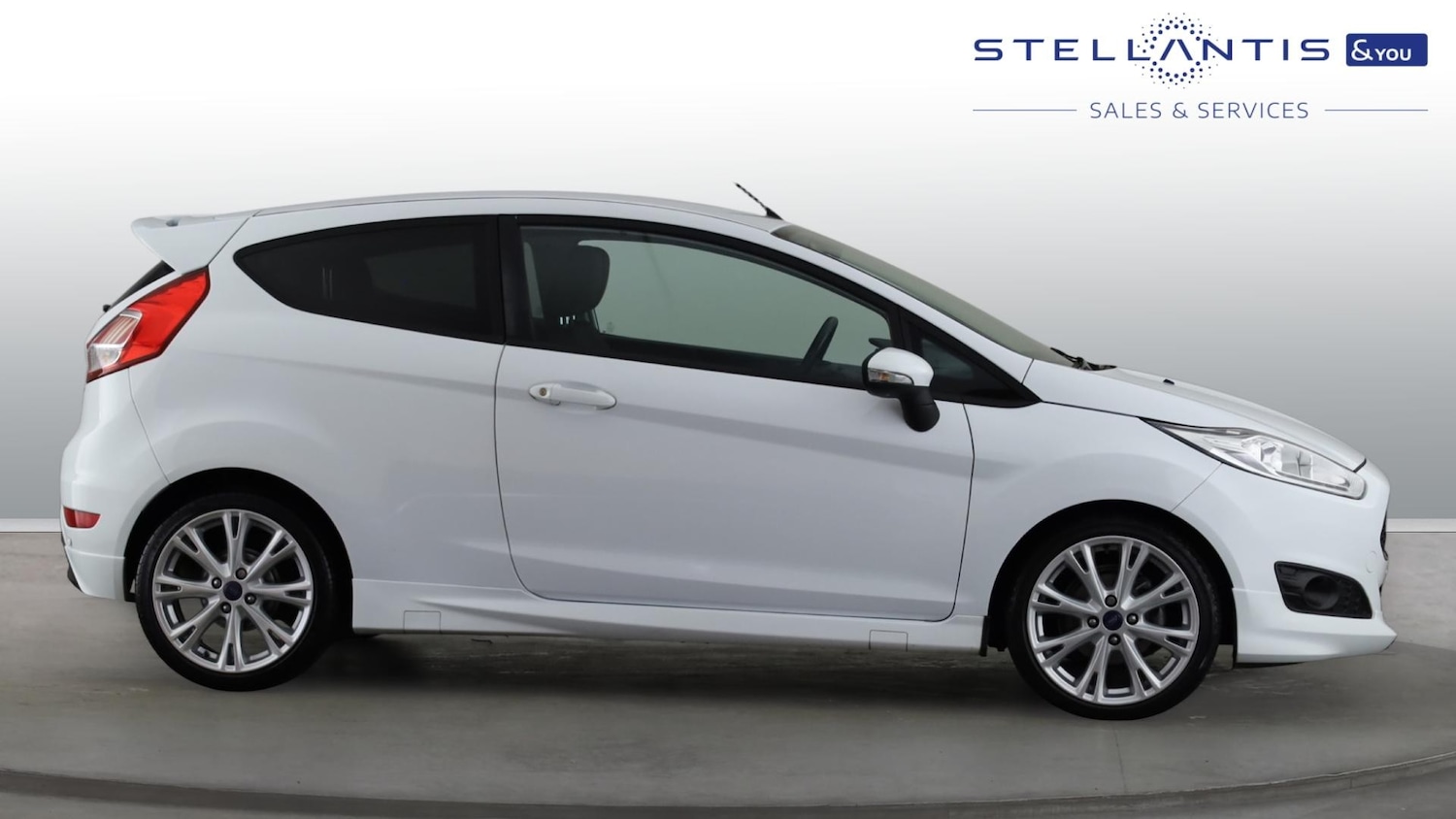 Used Ford Fiesta 2016 for sale - 78158080: Photo 4