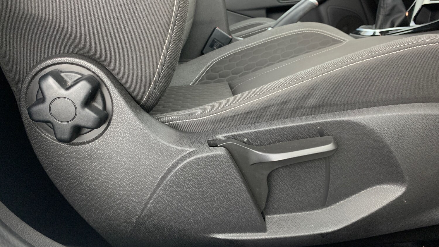 Used Ford Fiesta 2016 for sale - 78158080: Photo 45