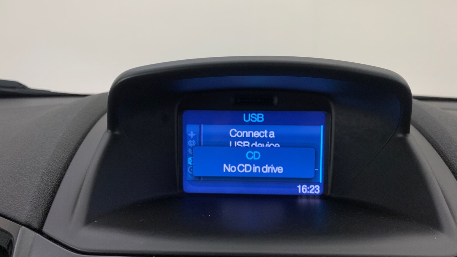 Used Ford Fiesta 2016 for sale - 78158080: Photo 46