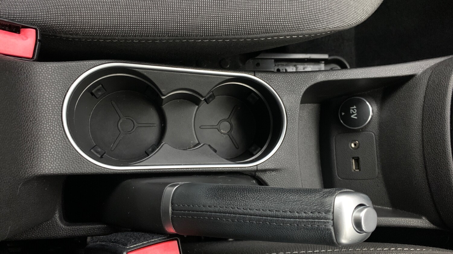 Used Ford Fiesta 2016 for sale - 78158080: Photo 49