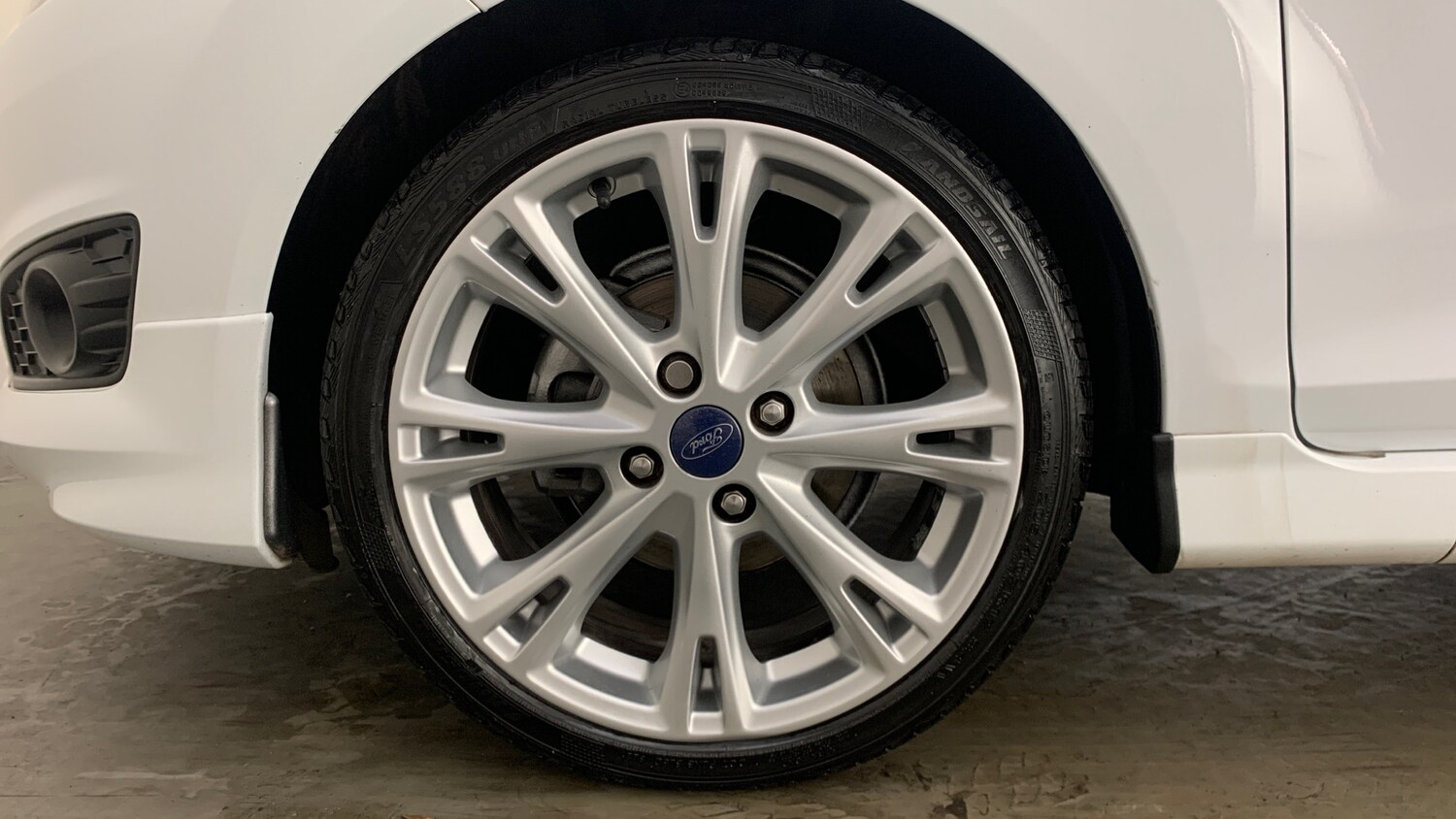 Used Ford Fiesta 2016 for sale - 78158080: Photo 6