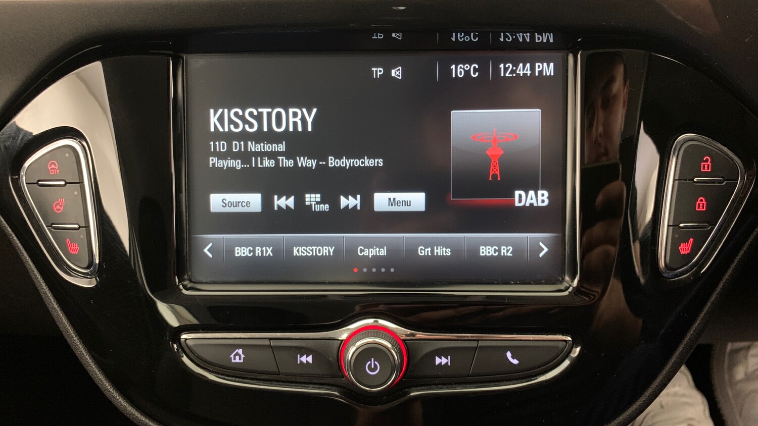 Used Vauxhall Corsa 2017 for sale - 78206008: Photo 10