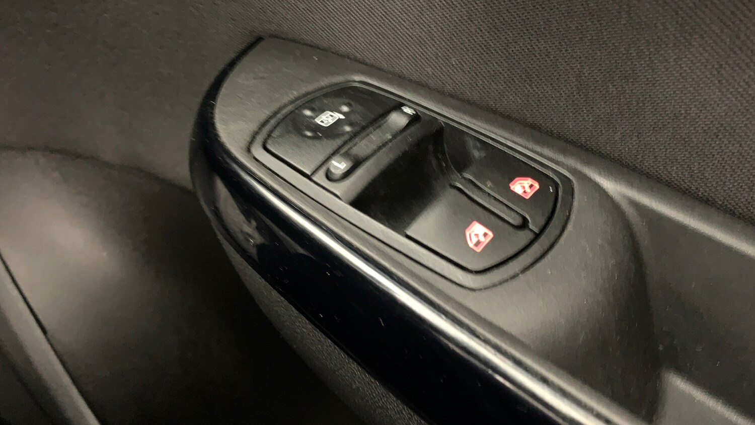 Used Vauxhall Corsa 2017 for sale - 78206008: Photo 39