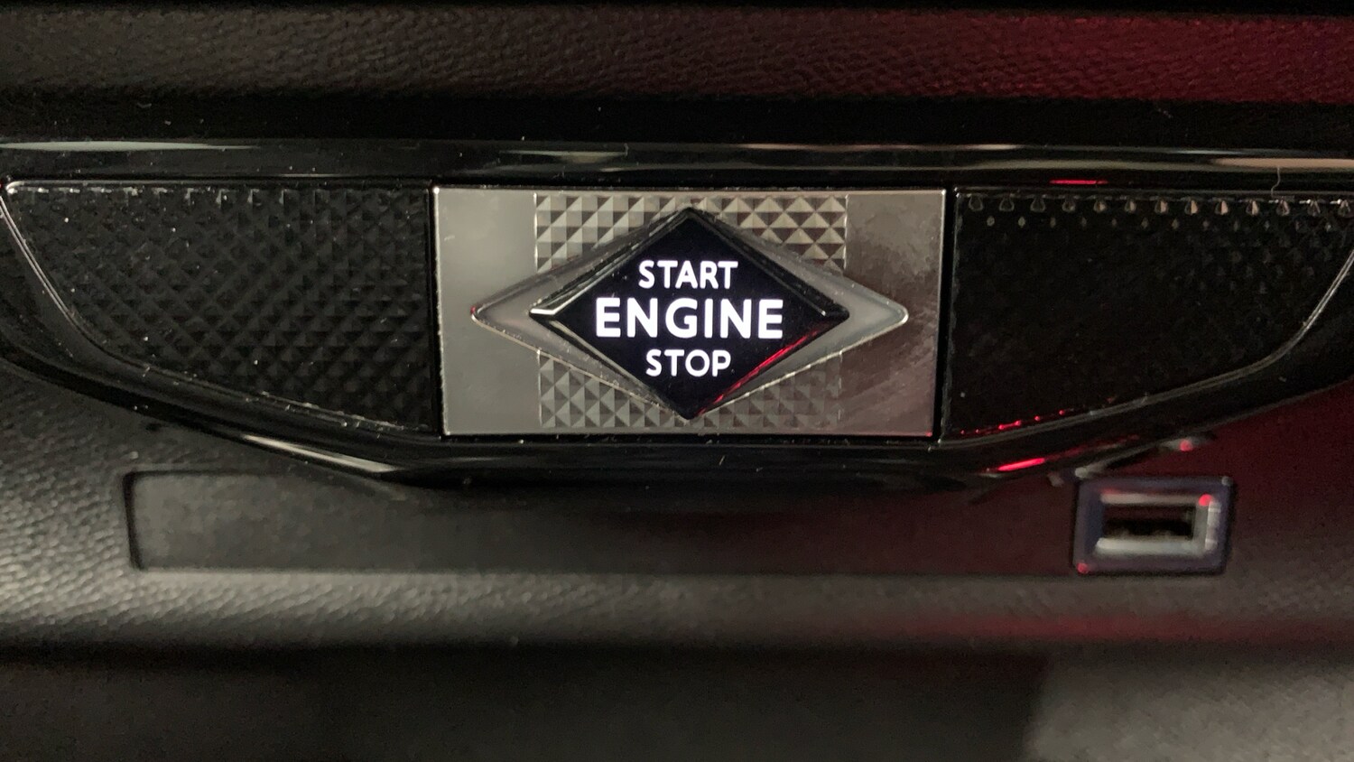 Used DS Automobiles DS 3 2021 for sale - 78171968: Photo 48