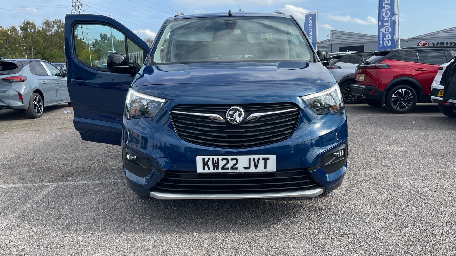 Used Vauxhall Combo Life 2022 for sale - 75929309: Photo 44